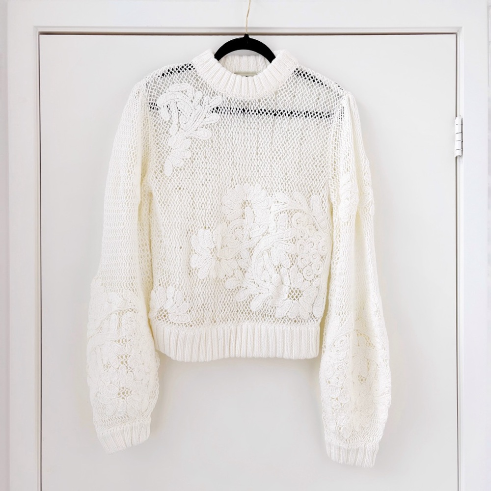 FARM Rio White Sweater - Picture 3 of 16